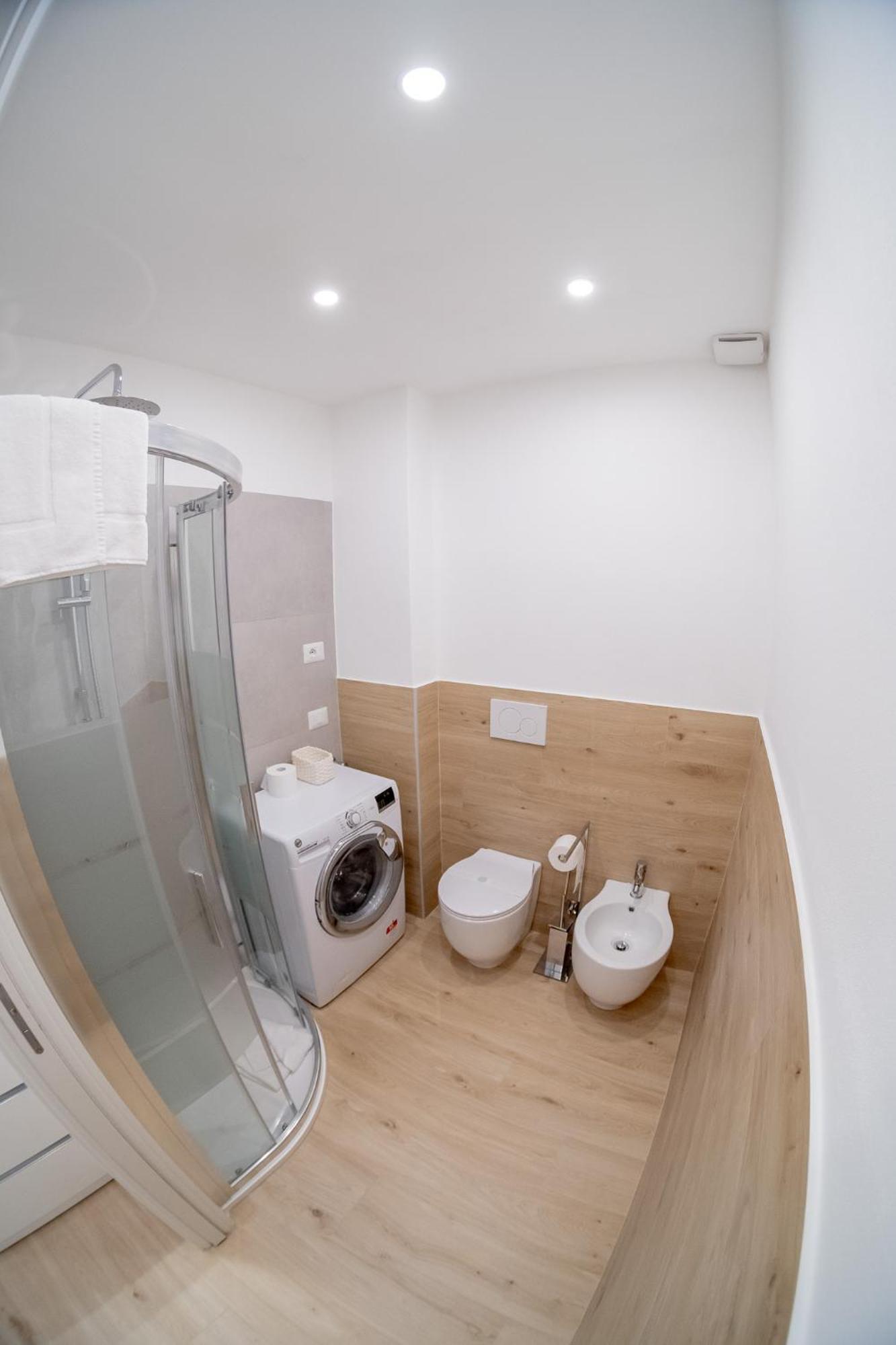 Gohost - City Hideaway A Few Minutes From Milano Centrale ภายนอก รูปภาพ